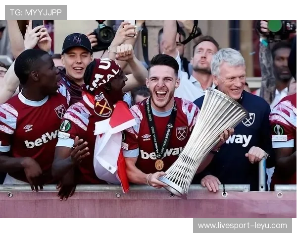 克伦克收购阿森纳引热议！佛系球迷VS悲观球迷，谁的观点更靠谱？